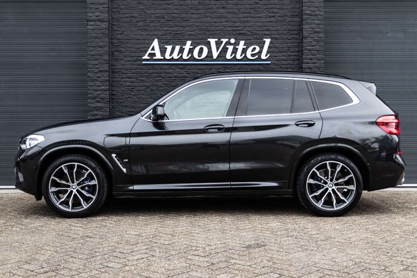 BMW X3 xDrive30e M Sport 215 kW image number 3