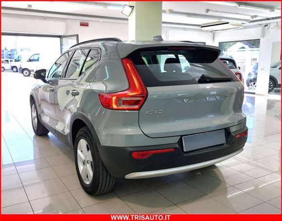 Volvo XC40 Hybrid 155 kW image number 4