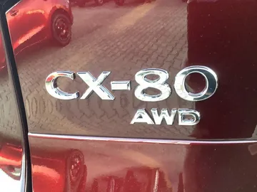 Car image 27