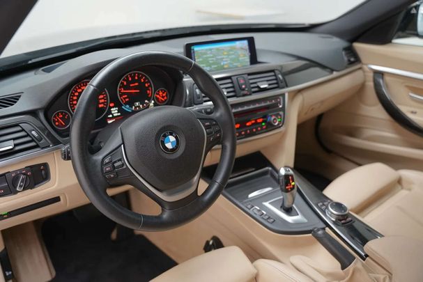 BMW 320i Gran Turismo 135 kW image number 17