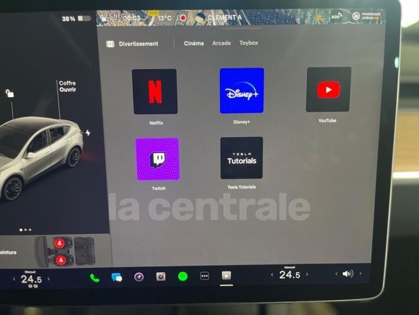 Tesla Model Y Performance AWD Dual Motor 312 kW image number 27