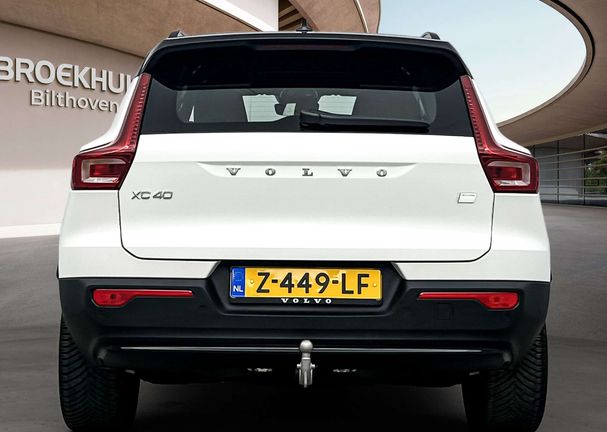 Volvo XC40 Extended Range Plus 185 kW image number 7