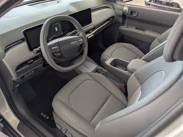 Car image 38