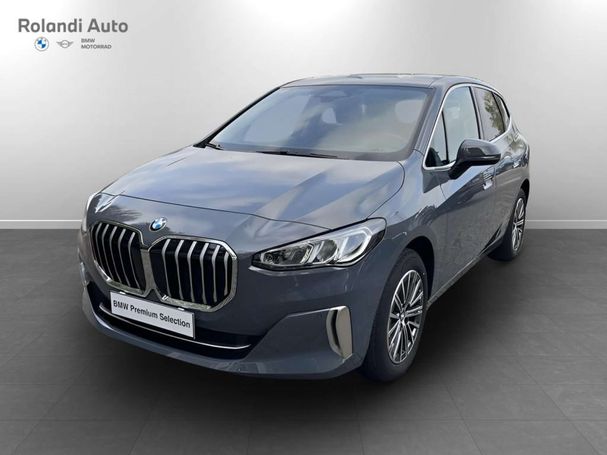 BMW 220i Active Tourer 115 kW image number 1