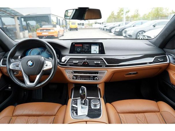 BMW 730d xDrive 195 kW image number 27