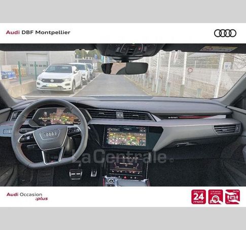 Audi Q8 55 quattro e-tron 114 kW image number 13