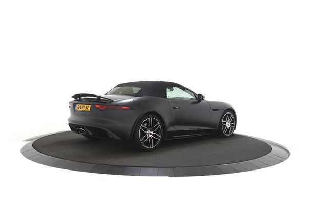 Jaguar F-Type 2.0 Chequered Flag 221 kW image number 5