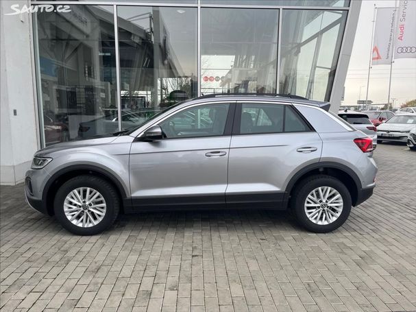 Volkswagen T-Roc 1.0 TSI T-Roc 81 kW image number 6