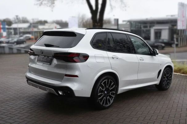 BMW X5 xDrive 220 kW image number 3