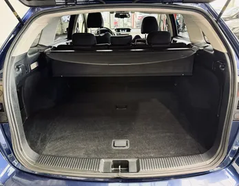 Car image 36