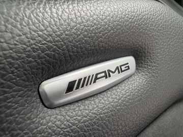 Car image 36