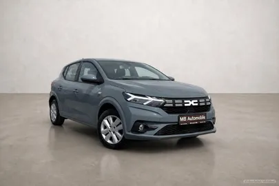 Car image 2