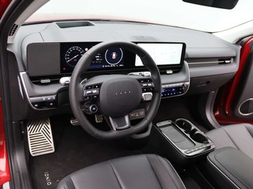 Car image 28