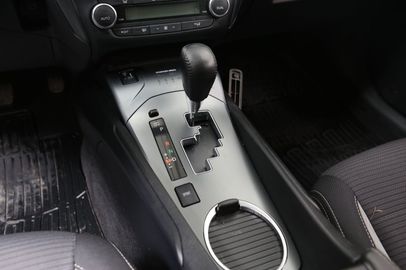 Car image 22