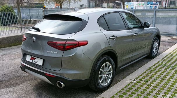 Alfa Romeo Stelvio 2.2 Diesel AT8 Business 118 kW image number 7