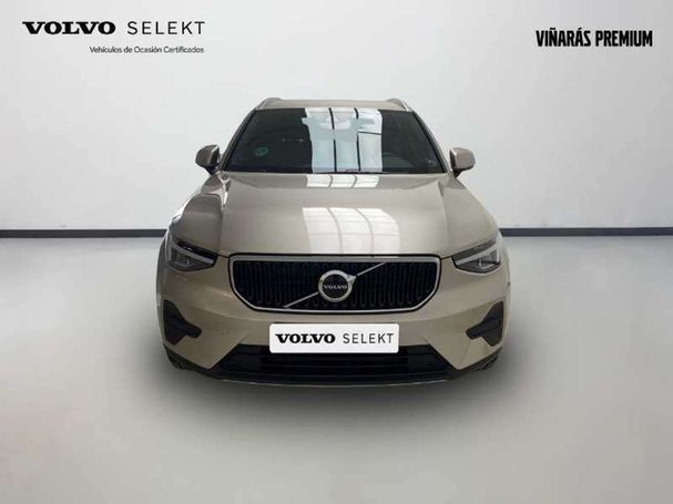 Volvo XC40 T2 Core 95 kW image number 2