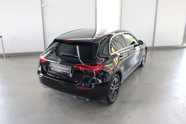 Mercedes-Benz A 180 100 kW image number 3