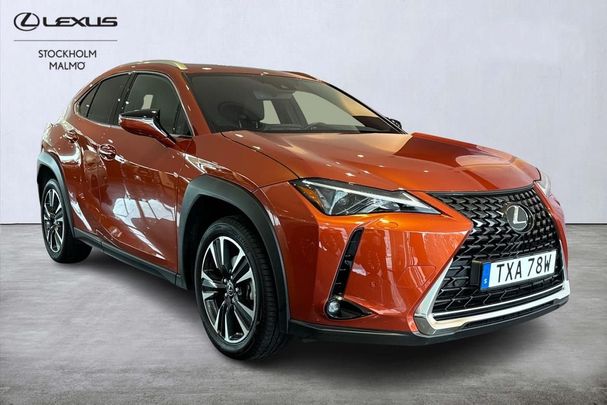 Lexus UX 250h 138 kW image number 6