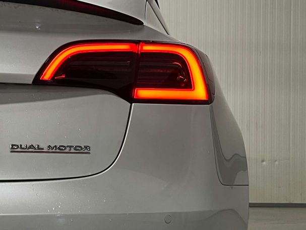 Tesla Model 3 Performance AWD 340 kW image number 14