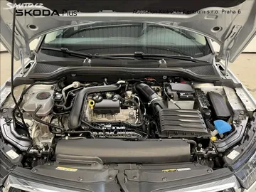 Car image 33