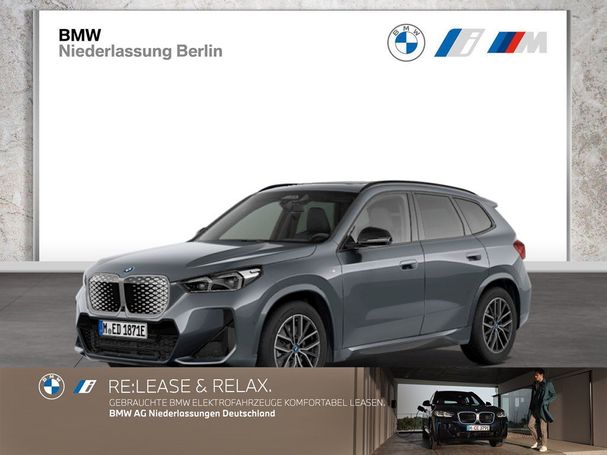 BMW iX1 eDrive20 M Sport 150 kW image number 1