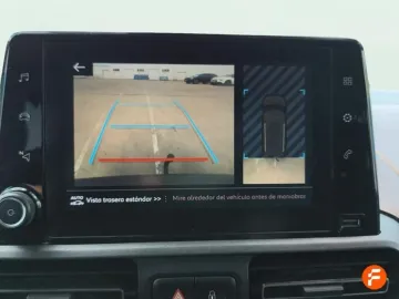 Car image 23