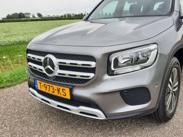 Mercedes-Benz GLB 200 121 kW image number 11