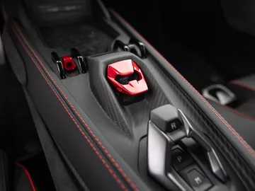 Car image 35