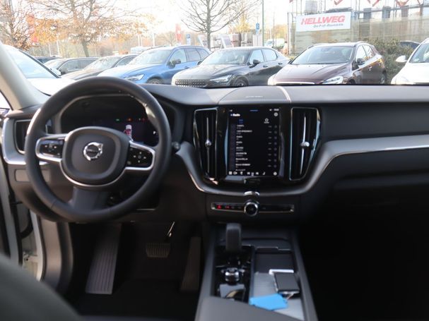 Volvo XC60 B4 145 kW image number 14