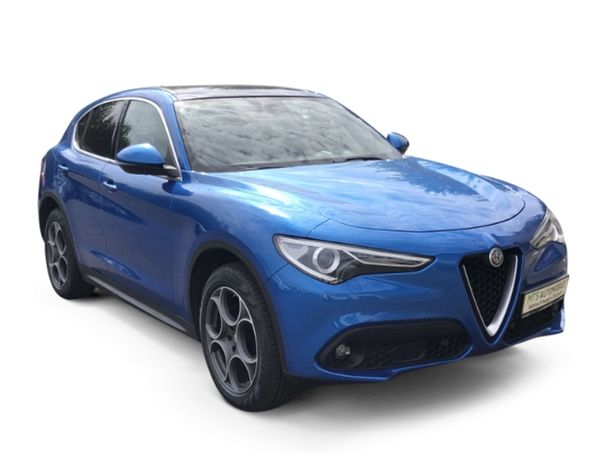 Alfa Romeo Stelvio 2.2 Q4 Super 132 kW image number 2