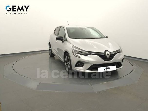 Renault Clio TCe 90 66 kW image number 2