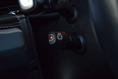 Car image 33