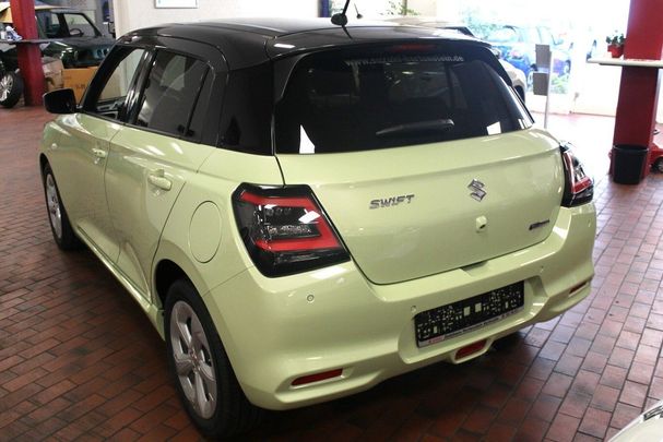 Suzuki Swift 1.2 Hybrid Comfort 61 kW image number 9