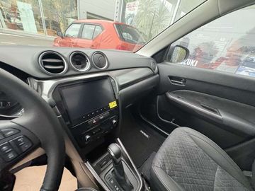 Car image 10