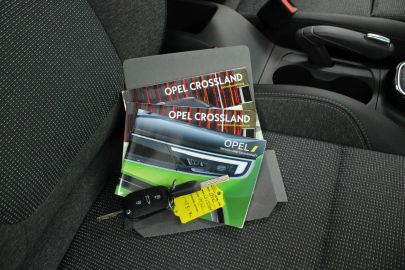 Car image 39