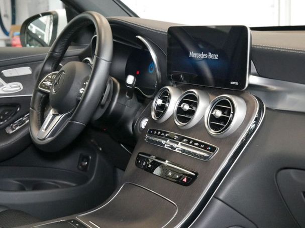 Mercedes-Benz GLC 300 de 225 kW image number 9