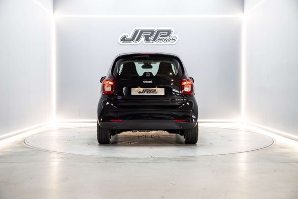 Smart ForTwo EQ 60 kW image number 2