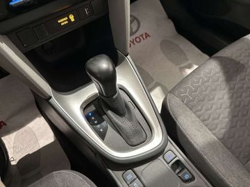 Car image 15