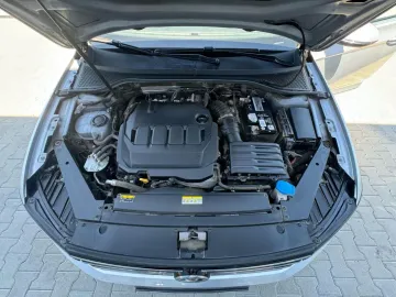Car image 39
