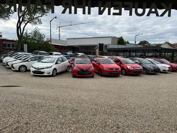 Car image 20