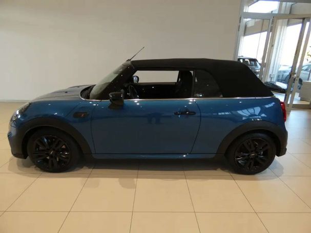 Mini Cooper S Cabrio JCW 131 kW image number 4