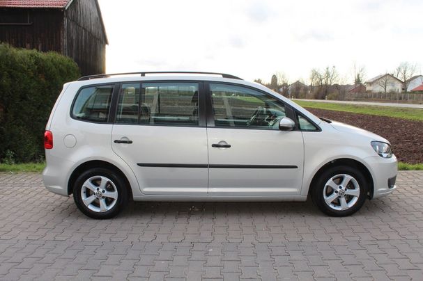 Volkswagen Touran 1.4 TSI Trendline 103 kW image number 4