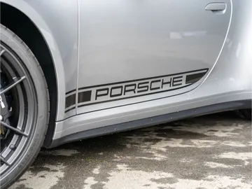 Car image 44