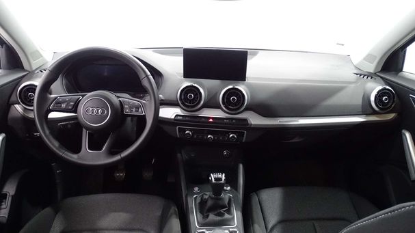 Audi Q2 35 TFSI S-line 110 kW image number 3