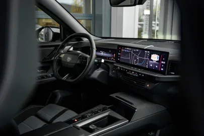 Car image 36