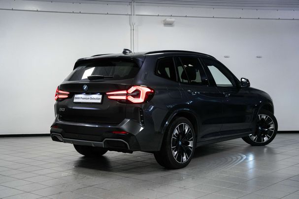 BMW iX3 M Sport 210 kW image number 2