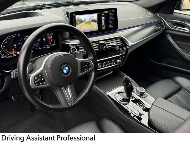 BMW 530d Touring M xDrive 210 kW image number 21