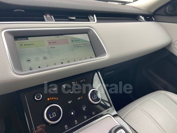 Land Rover Range Rover Evoque P300e PHEV 227 kW image number 6