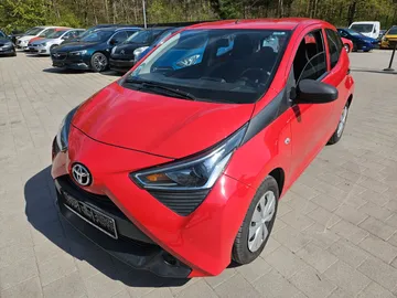 Car image 2