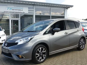 Car image 26
